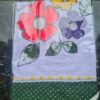 pano de prato de flores acabamento de viés